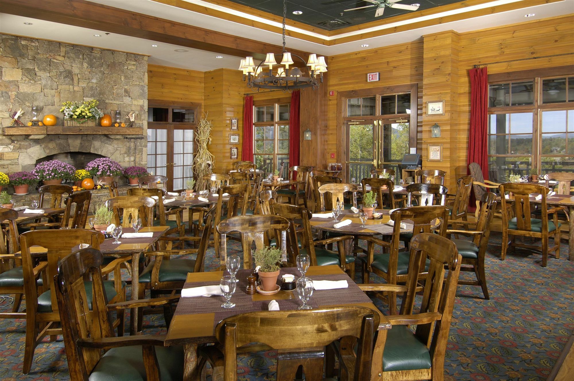 Brasstown Valley Resort & Spa Young Harris Restoran foto